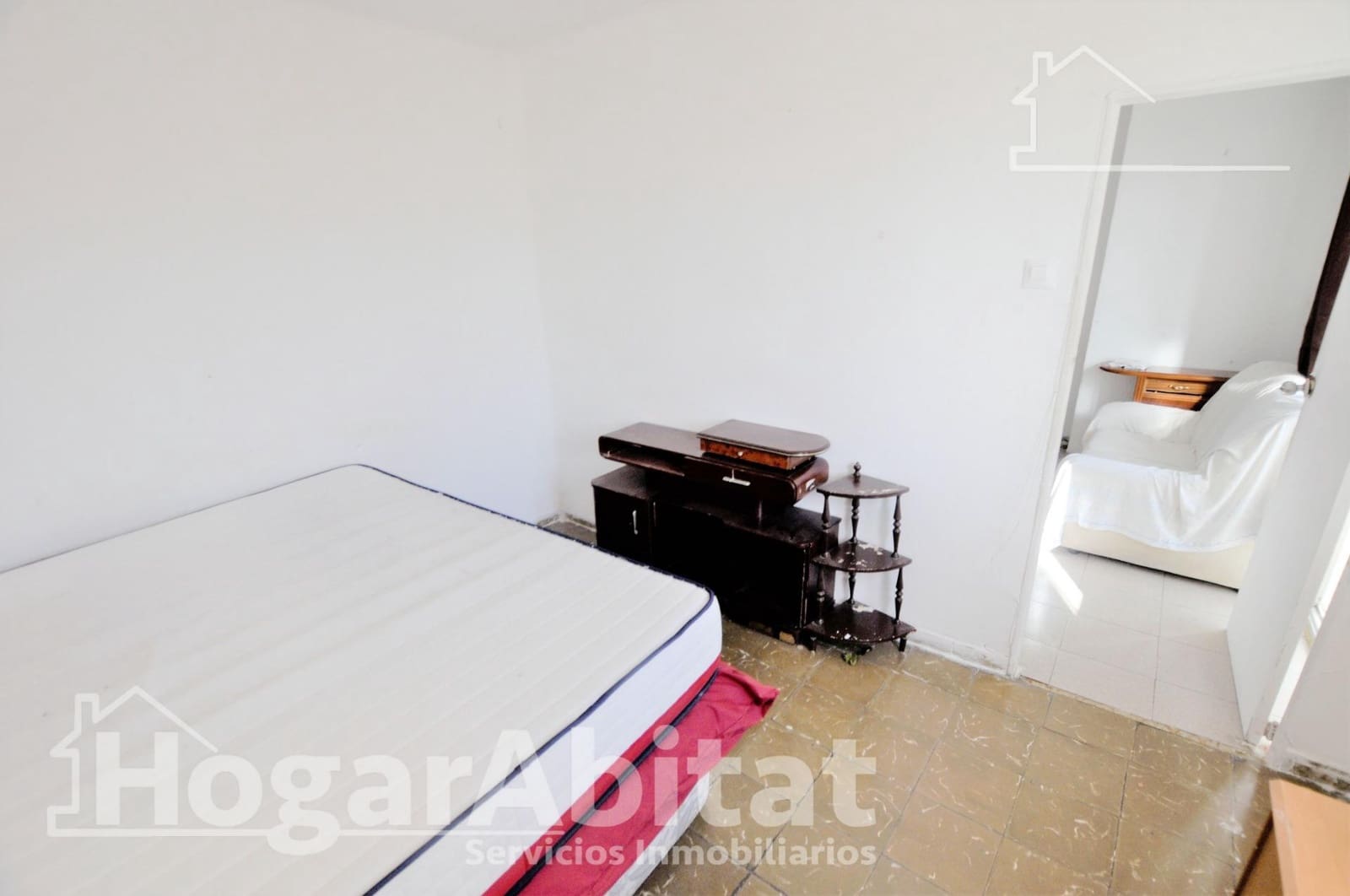 3 Zimmer Wohnung zu verkaufen in Valencia Stadt - 125.000 € (Ref: 9596206)