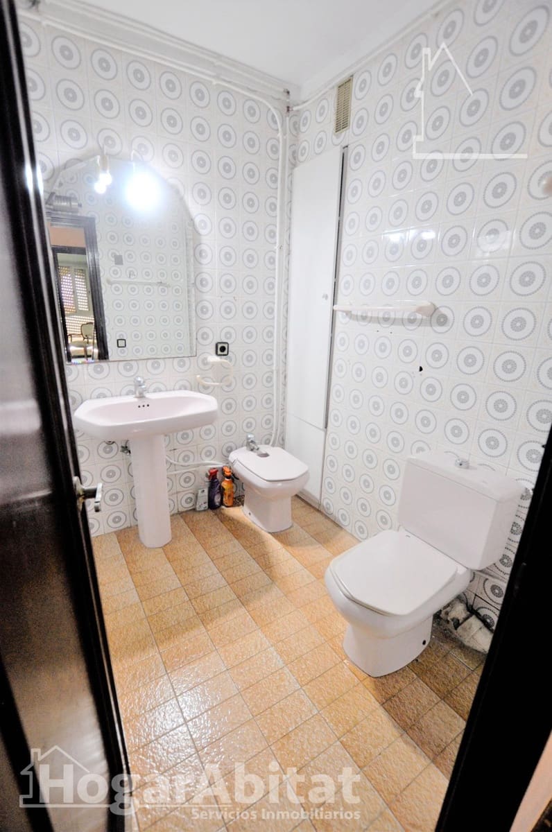 4 makuuhuone Asunto myytävänä paikassa Valencia kaupunki - 385 000 € (Ref: 9596207)