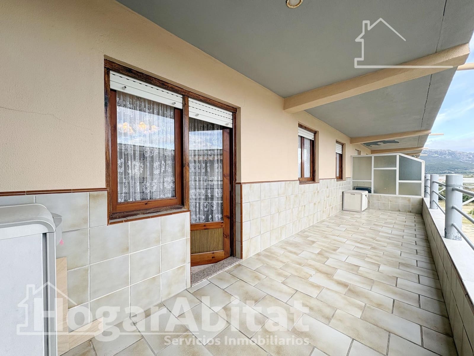 3 slaapkamer Flat te koop in Tavernes de la Valldigna met garage - € 130.000 (Ref: 9596219)