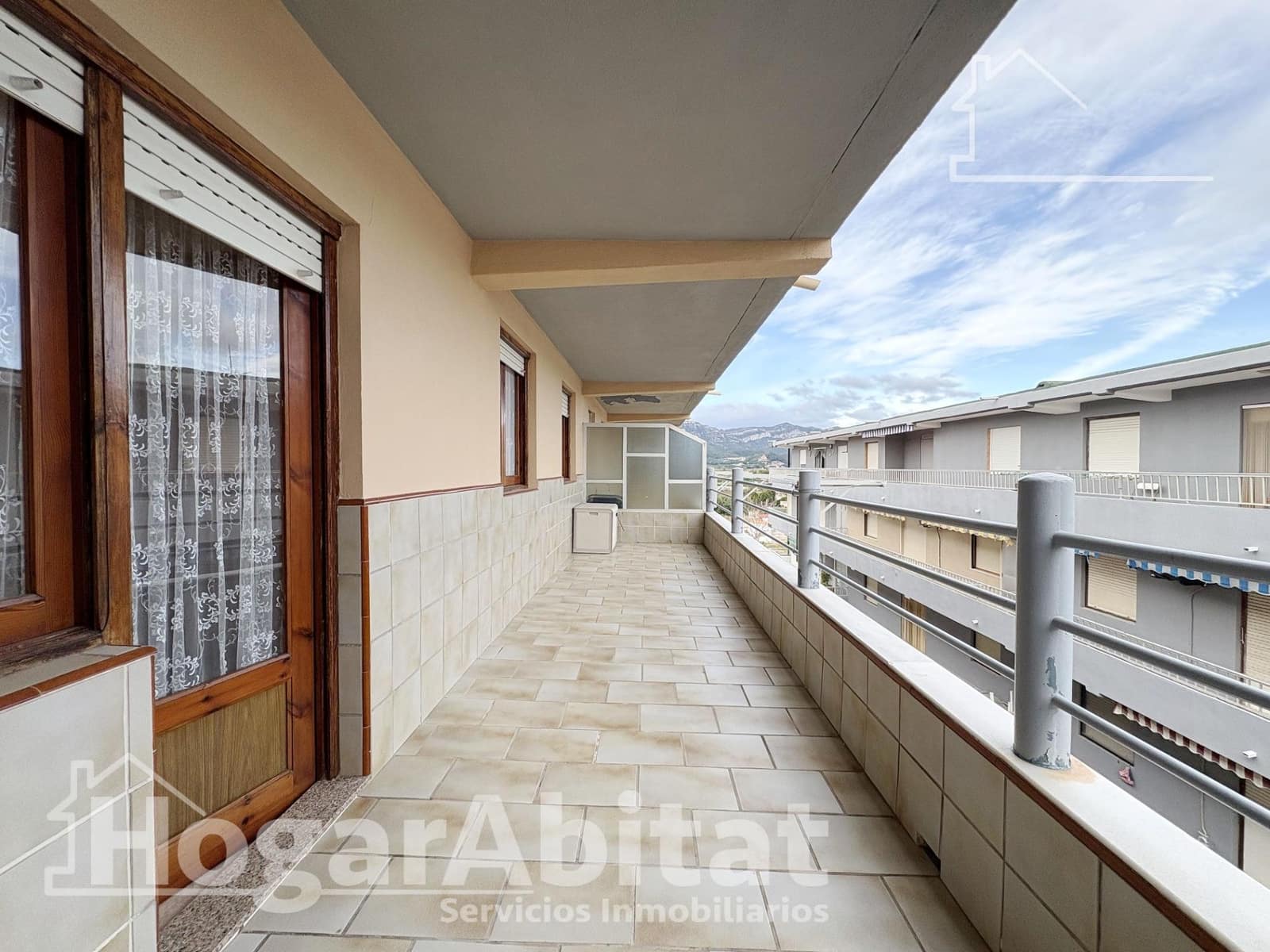 3 slaapkamer Flat te koop in Tavernes de la Valldigna met garage - € 130.000 (Ref: 9596219)