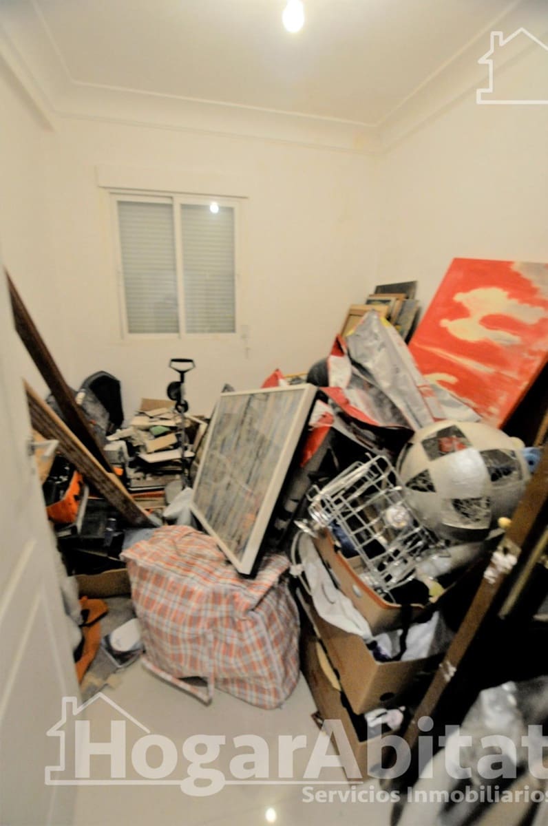 4 makuuhuone Asunto myytävänä paikassa Valencia kaupunki - 375 000 € (Ref: 9599591)