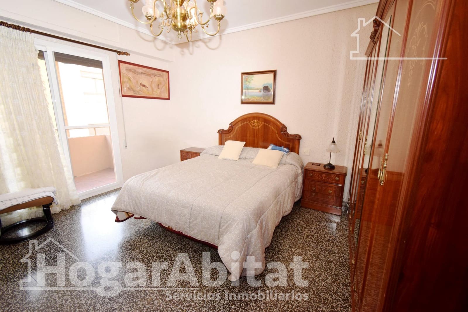 3 bedroom Flat for sale in Torrent - € 250,000 (Ref: 9599592)