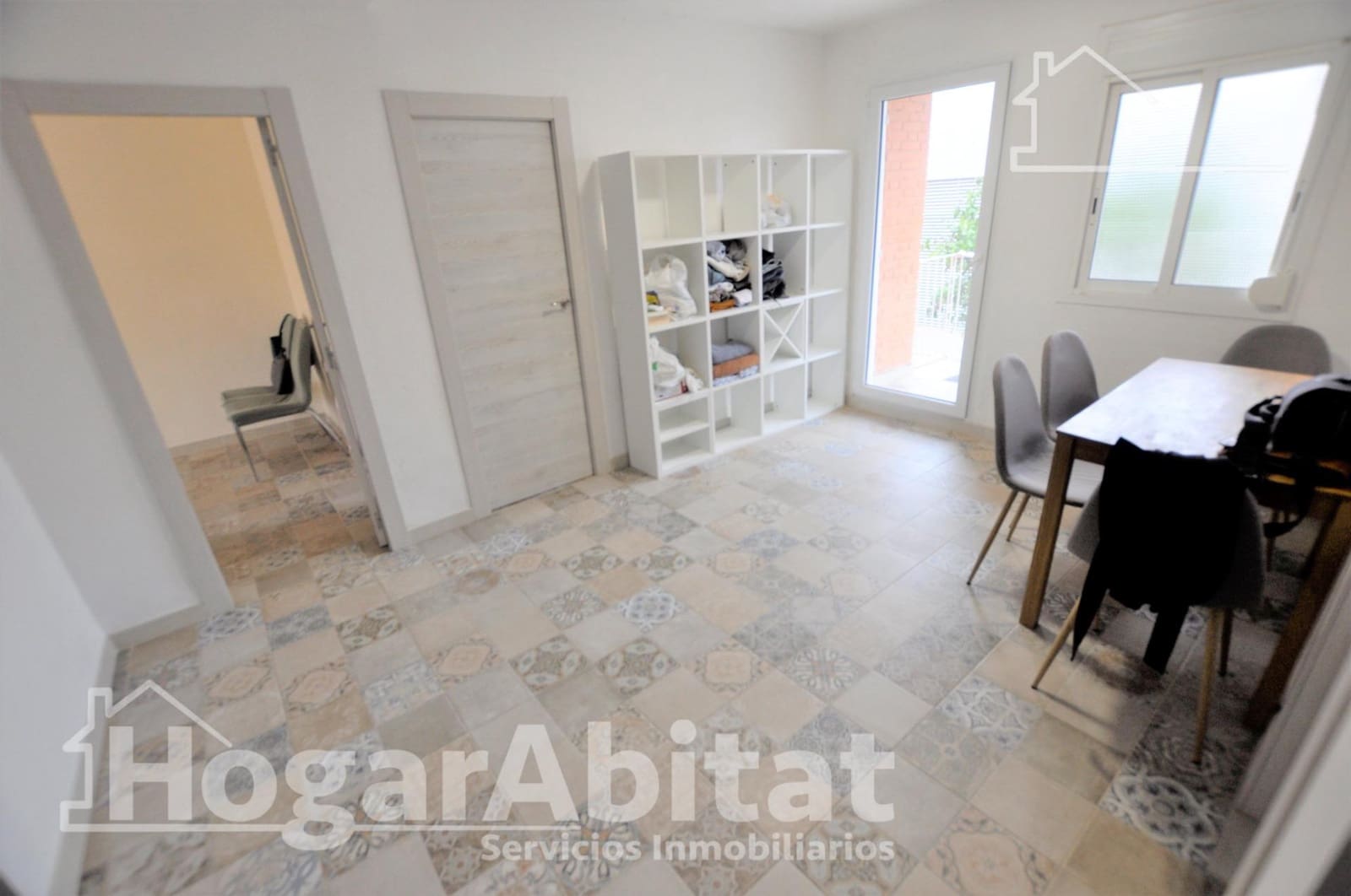 Piso de 3 habitaciones en València ciudad en venta - 169.000 € (Ref: 9599593)
