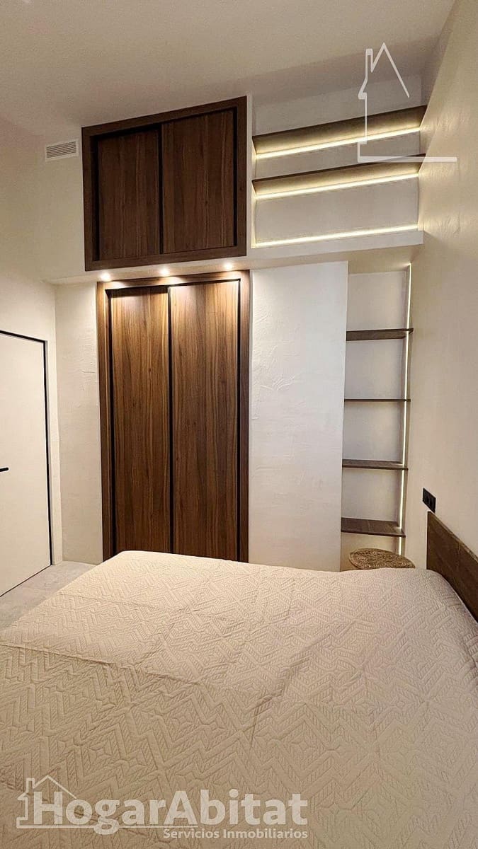 2 makuuhuone Kattohuoneisto myytävänä paikassa Alicante kaupunki - 590 000 € (Ref: 9599595)