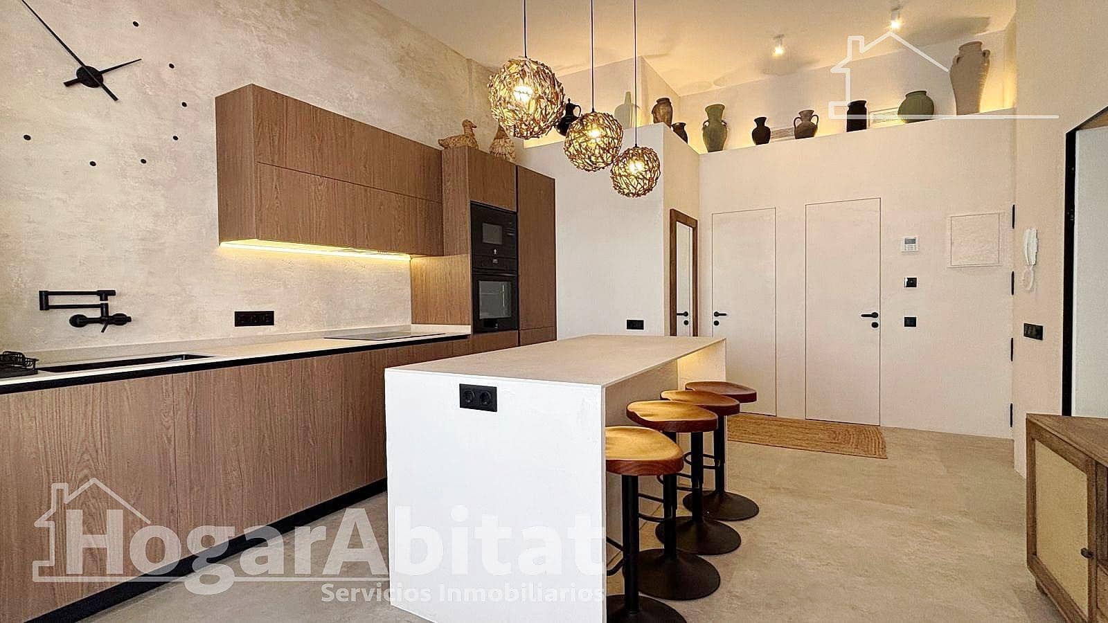 2 makuuhuone Kattohuoneisto myytävänä paikassa Alicante kaupunki - 590 000 € (Ref: 9599595)