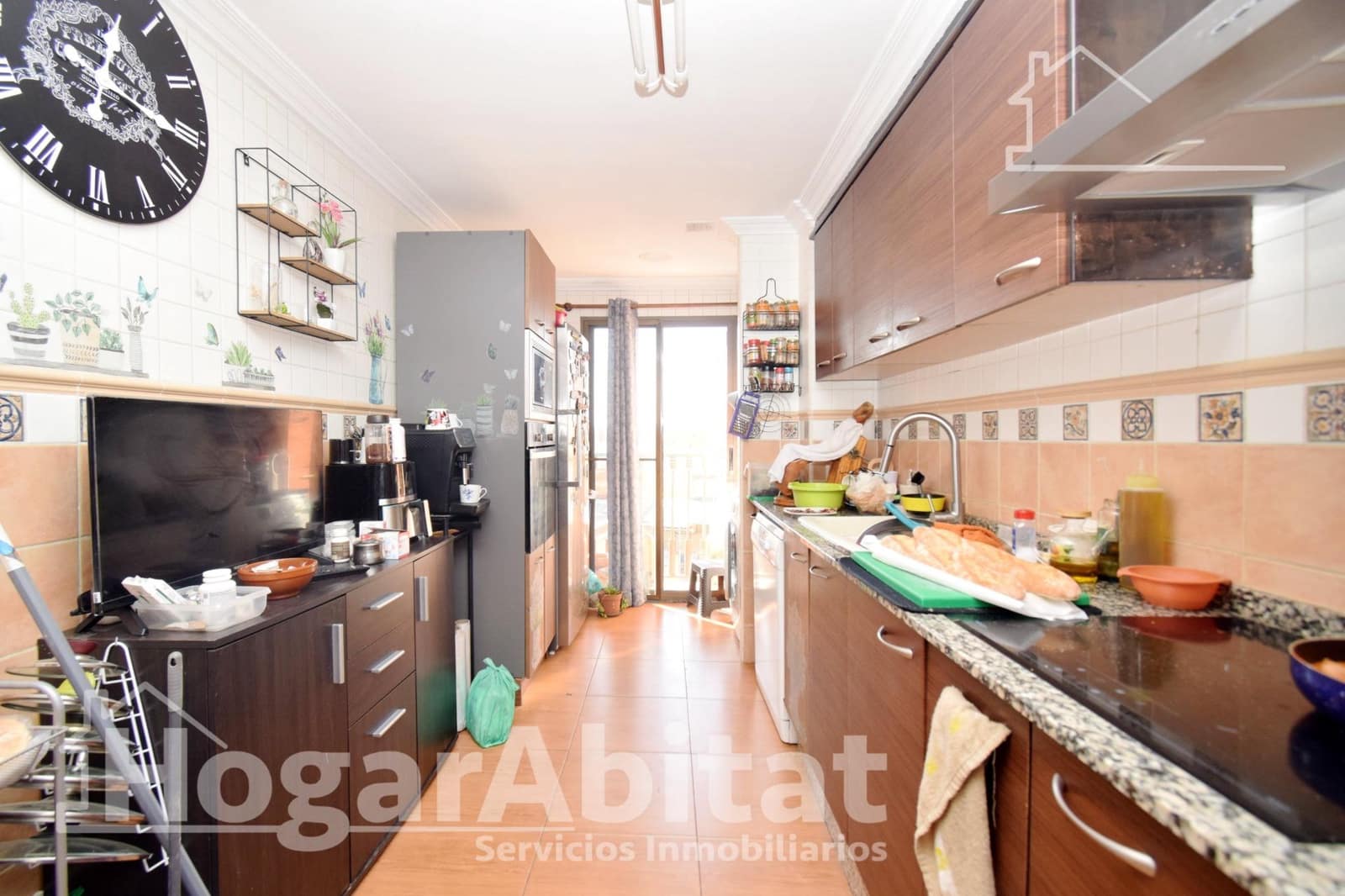 3 soverom Leilighet til salgs i La Pobla de Vallbona med garasje - € 230 000 (Ref: 9599604)