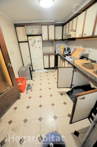 4 slaapkamer Flat te koop in Mislata - € 270.000 (Ref: 9599607)