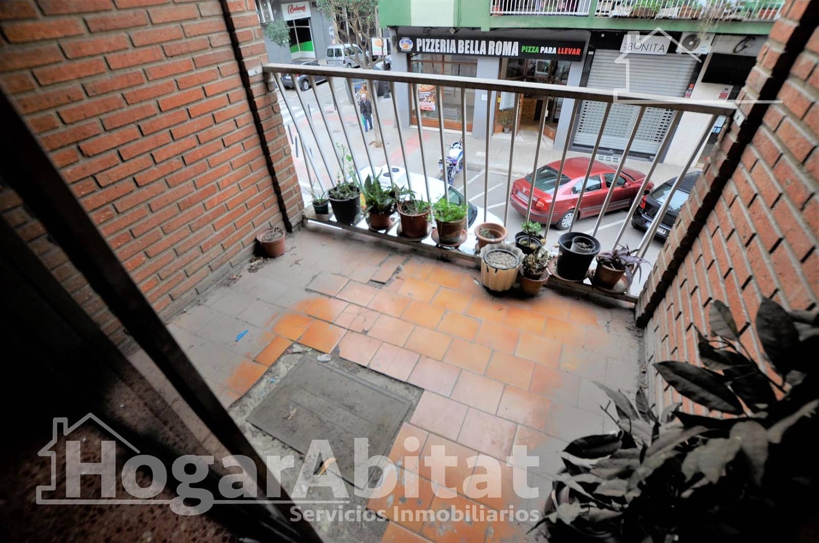 4 bedroom Flat for sale in Mislata - € 270,000 (Ref: 9599607)