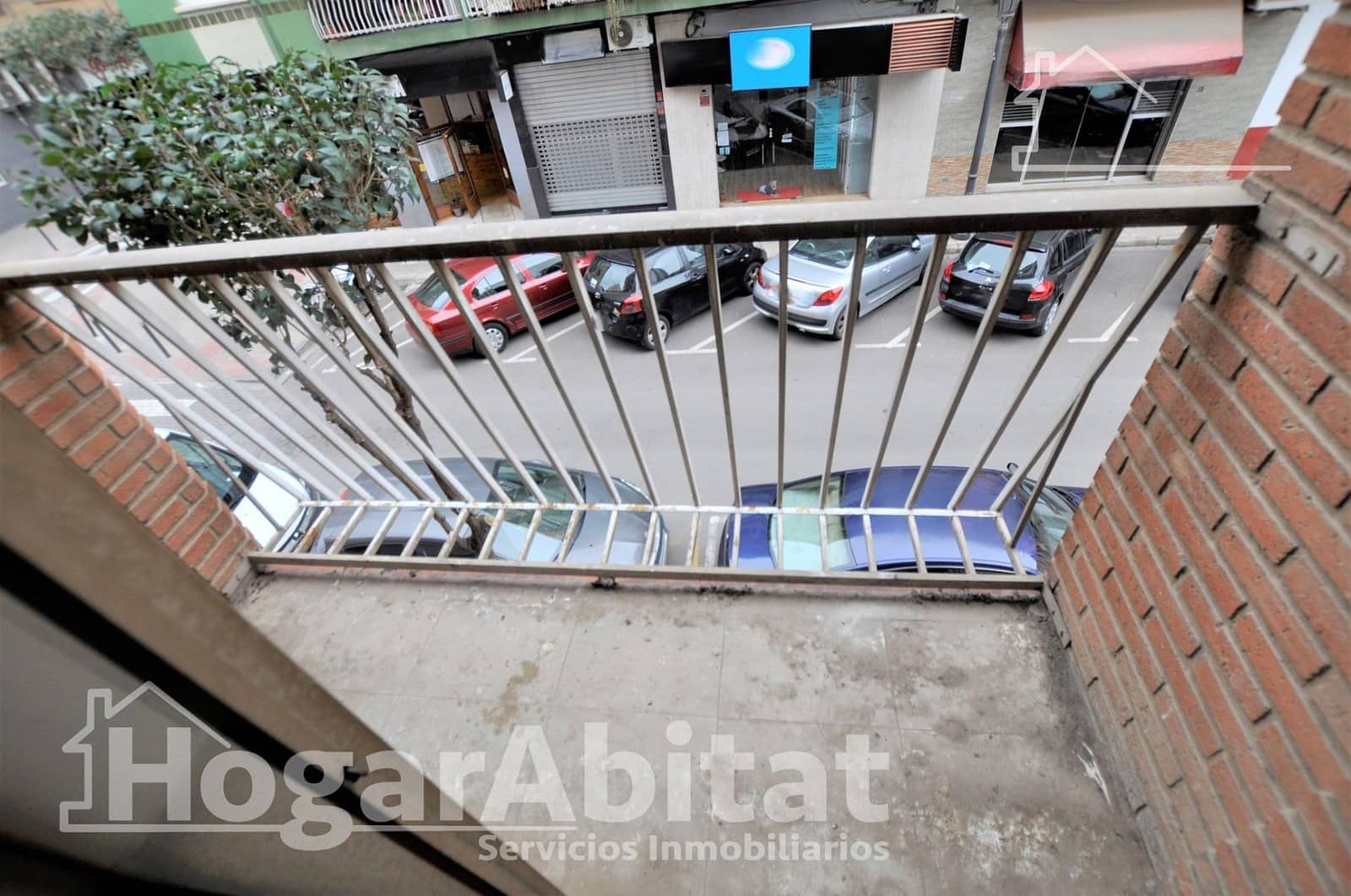 4 bedroom Flat for sale in Mislata - € 270,000 (Ref: 9599607)