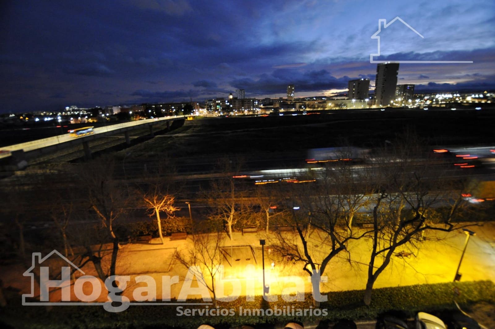 3 bedroom Flat for sale in Valencia city - € 229,000 (Ref: 9605026)