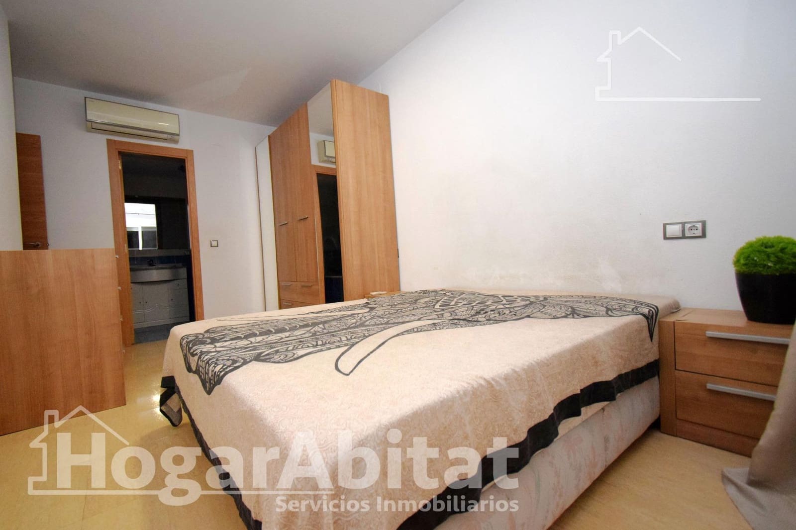 3 bedroom Flat for sale in Paterna with garage - € 223,000 (Ref: 9605027)