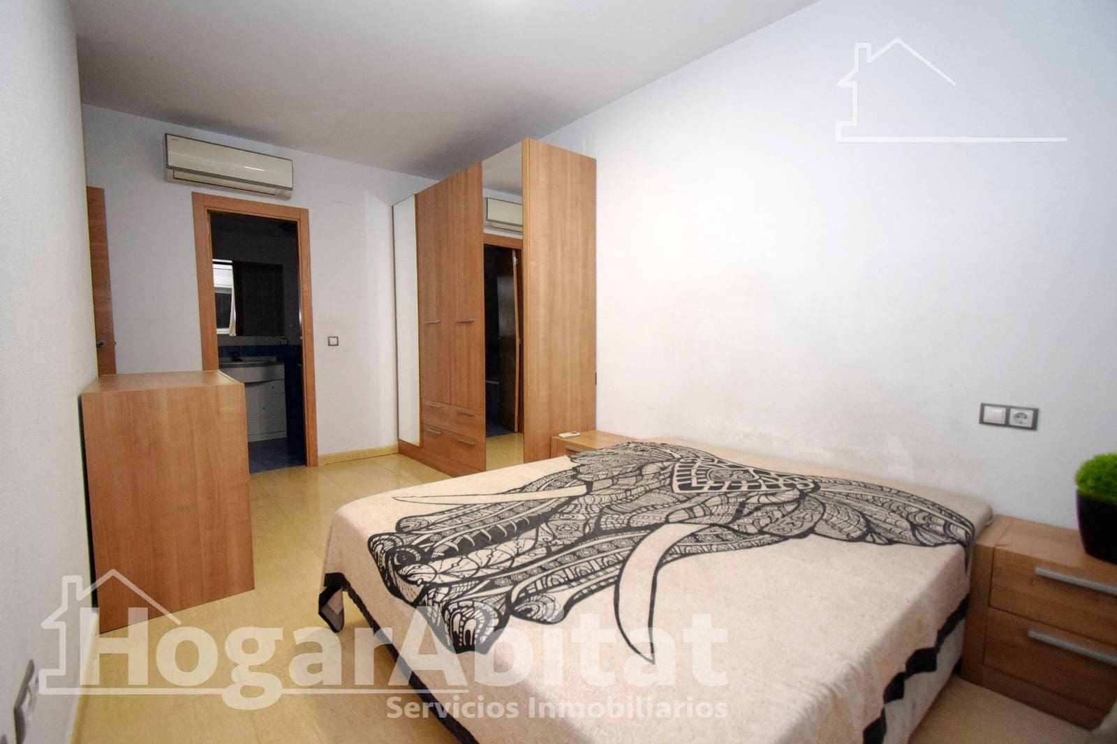 3 bedroom Flat for sale in Paterna with garage - € 223,000 (Ref: 9605027)