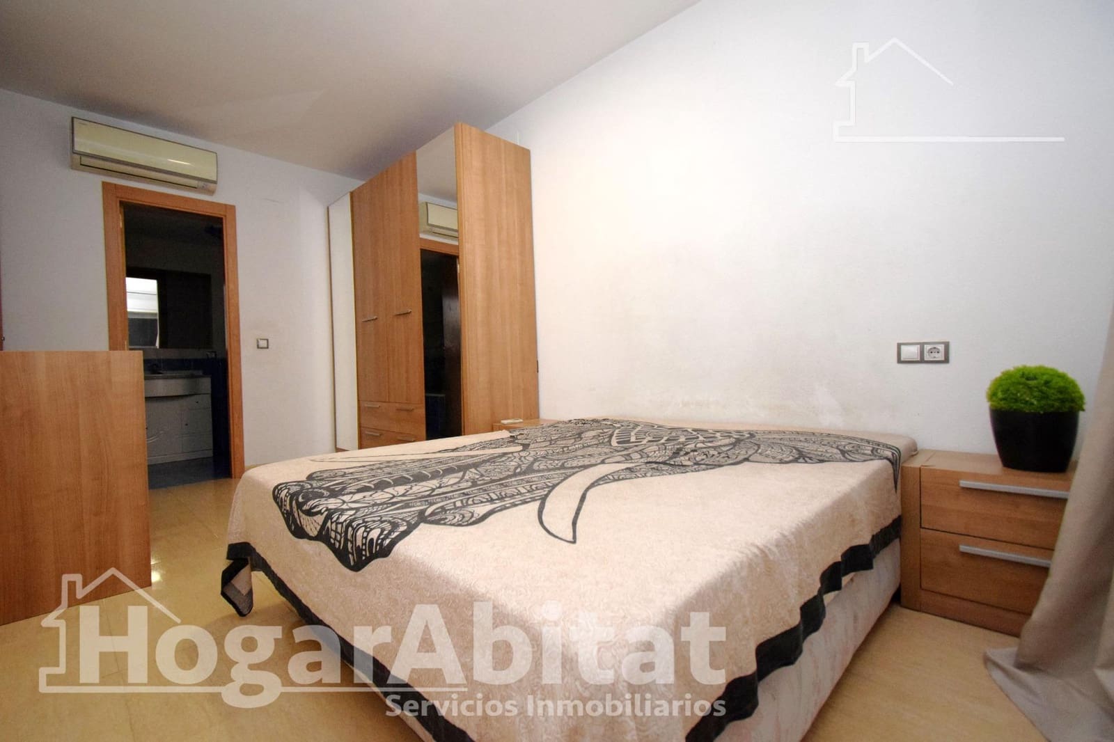 3 bedroom Flat for sale in Paterna with garage - € 223,000 (Ref: 9605027)