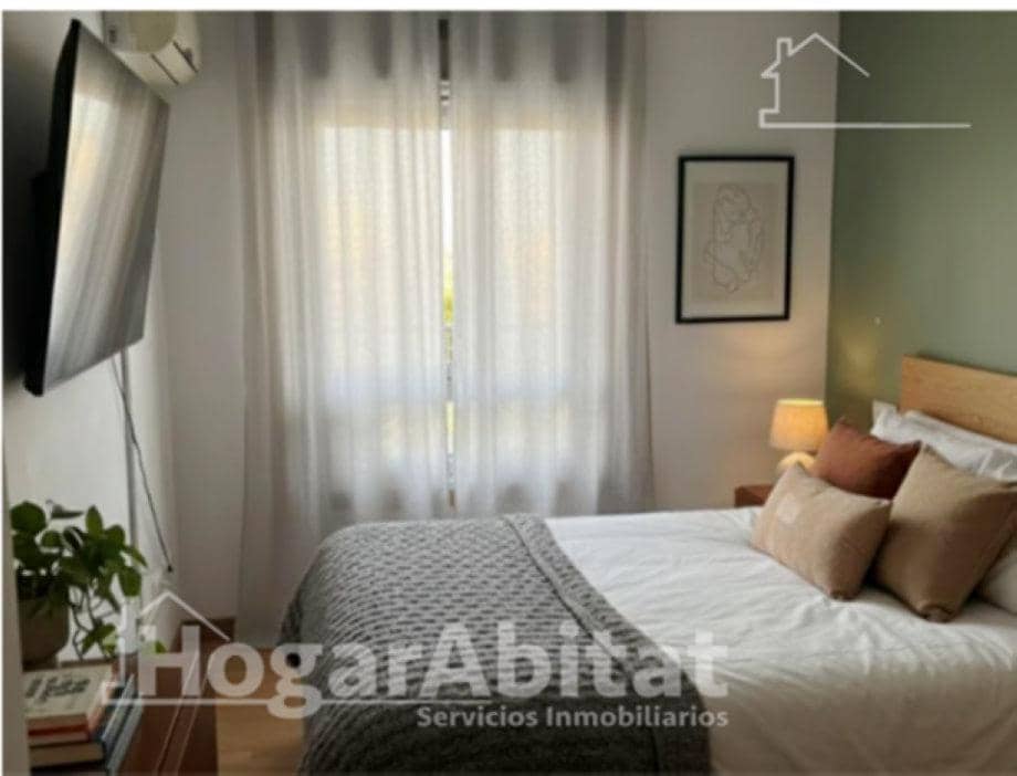 2 bedroom Flat for sale in Oropesa  with pool - € 165,000 (Ref: 9605036)