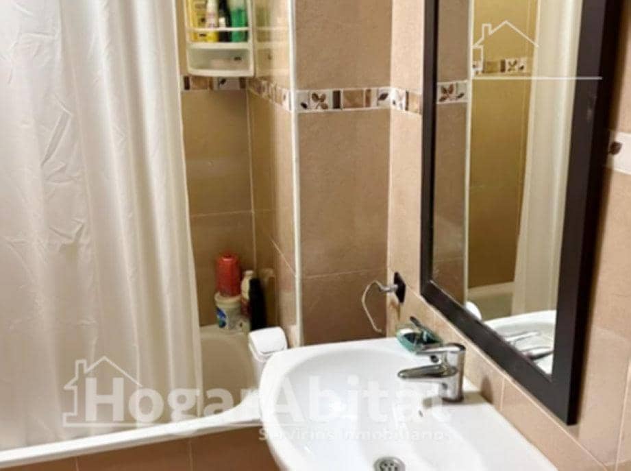 2 bedroom Flat for sale in Oropesa  with pool - € 165,000 (Ref: 9605036)