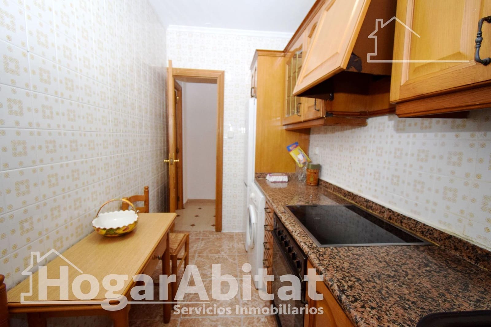 4 bedroom Flat for sale in Valencia city - € 265,000 (Ref: 9605042)