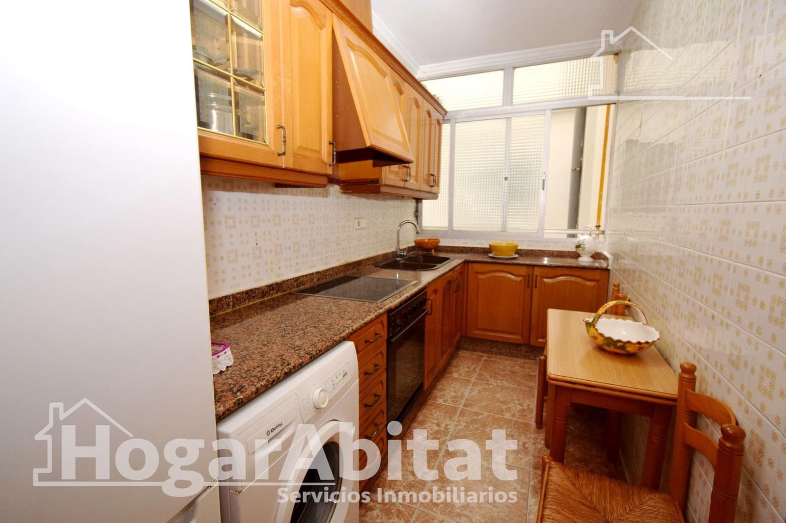 4 bedroom Flat for sale in Valencia city - € 265,000 (Ref: 9605042)