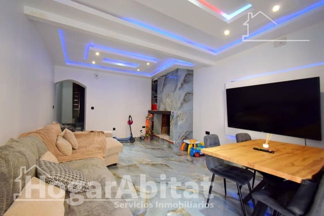 4 bedroom Townhouse for sale in Llíria - € 160,000 (Ref: 9605048)