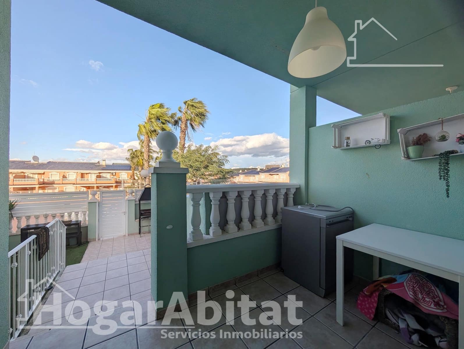 2 slaapkamer Rijtjeshuis te koop in Gran Alacant met zwembad - € 203.000 (Ref: 9608127)