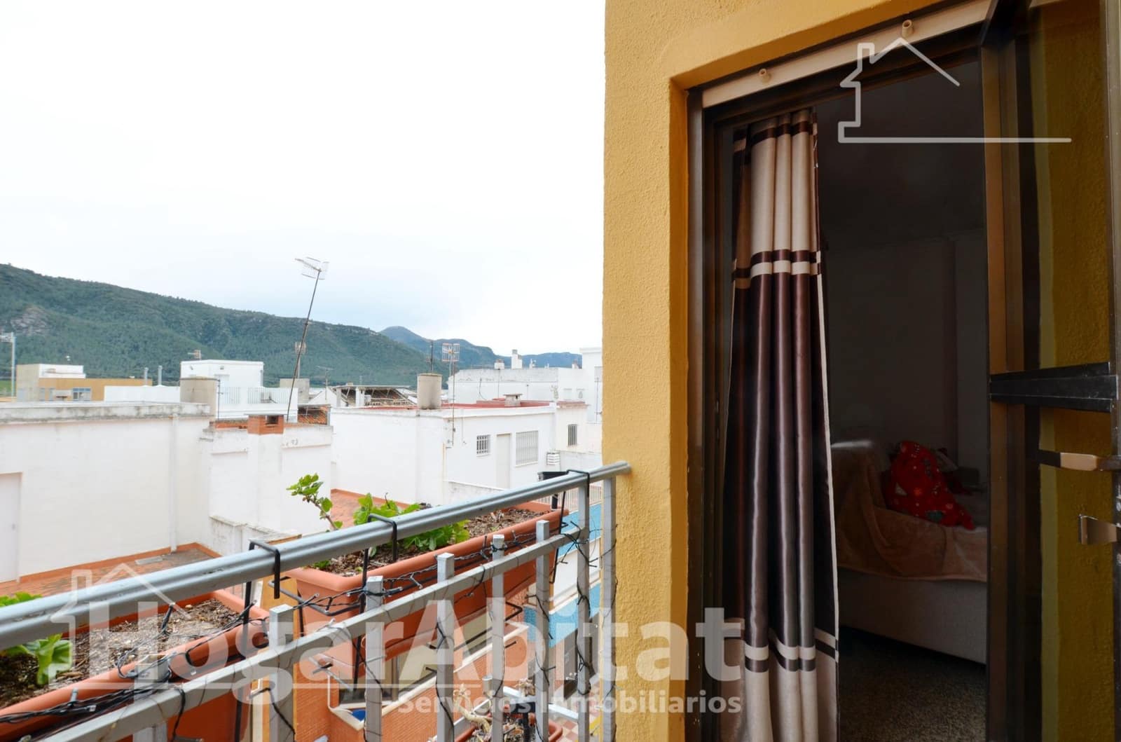 3 bedroom Flat for sale in Tavernes de la Valldigna - € 95,000 (Ref: 9608133)