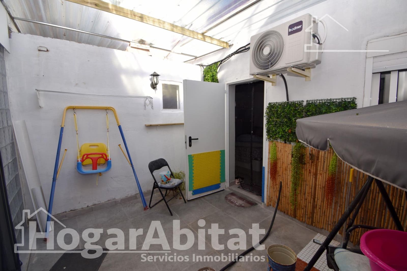 2 bedroom Flat for sale in Alginet with garage - € 125,000 (Ref: 9611587)
