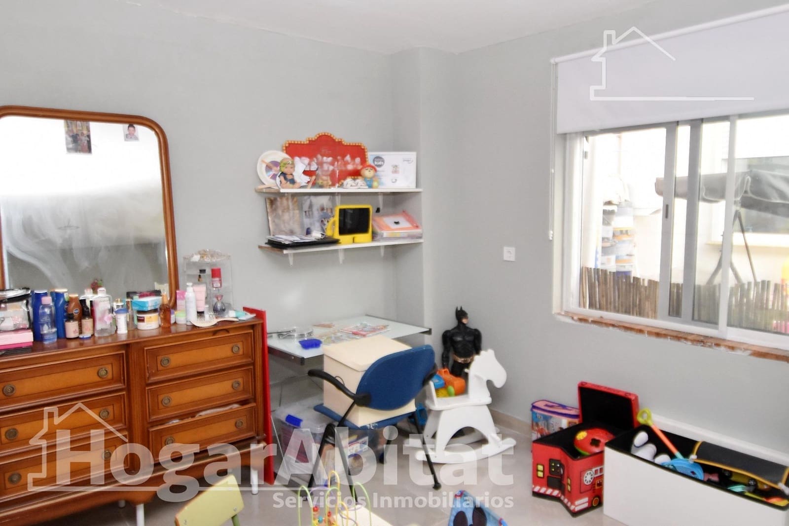 2 bedroom Flat for sale in Alginet with garage - € 125,000 (Ref: 9611587)