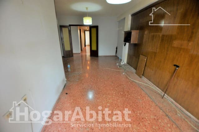 4 sovrum Lägenhet till salu i Mislata - 260 000 € (Ref: 9611588)