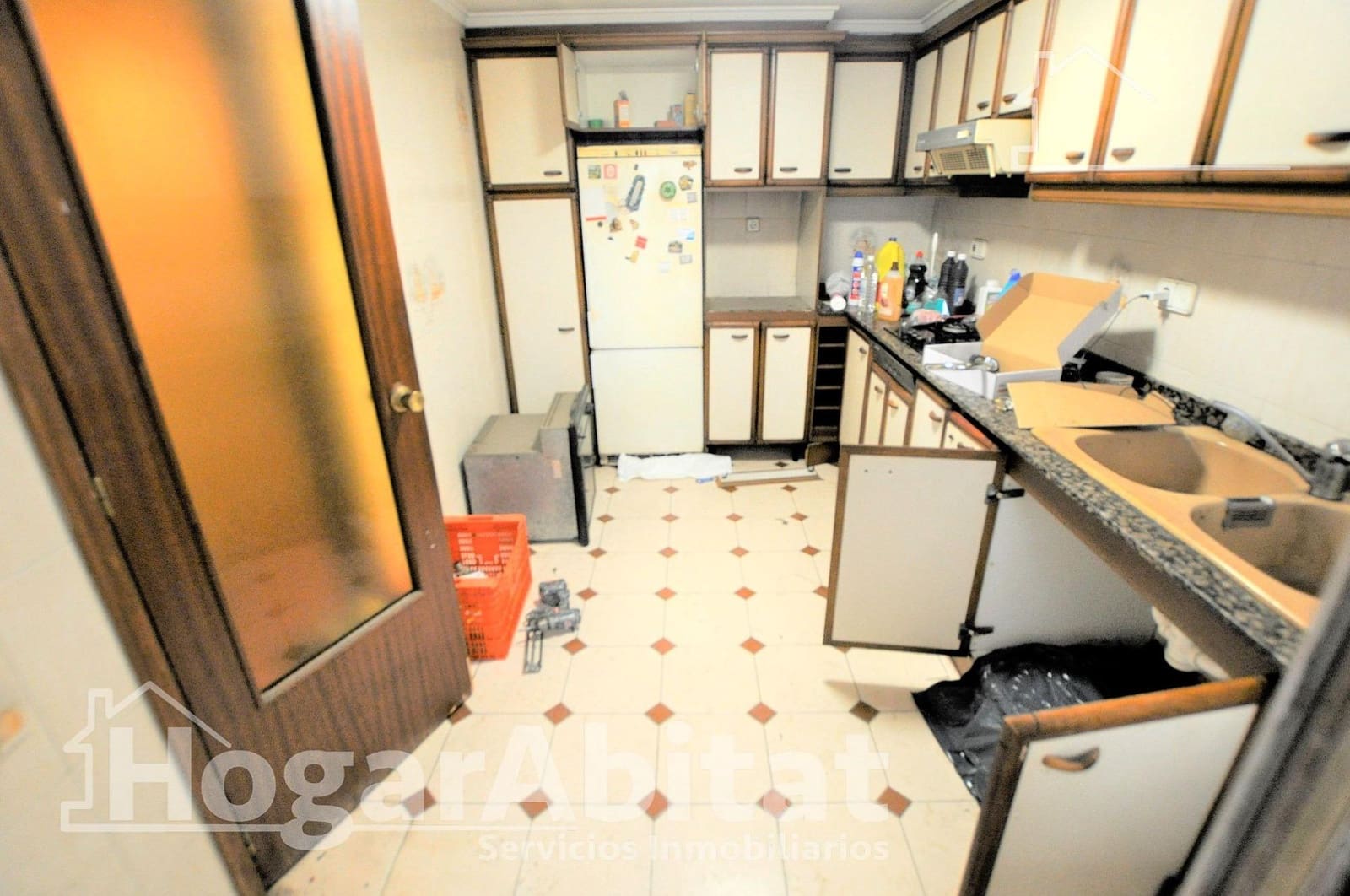 4 bedroom Flat for sale in Mislata - € 260,000 (Ref: 9611588)