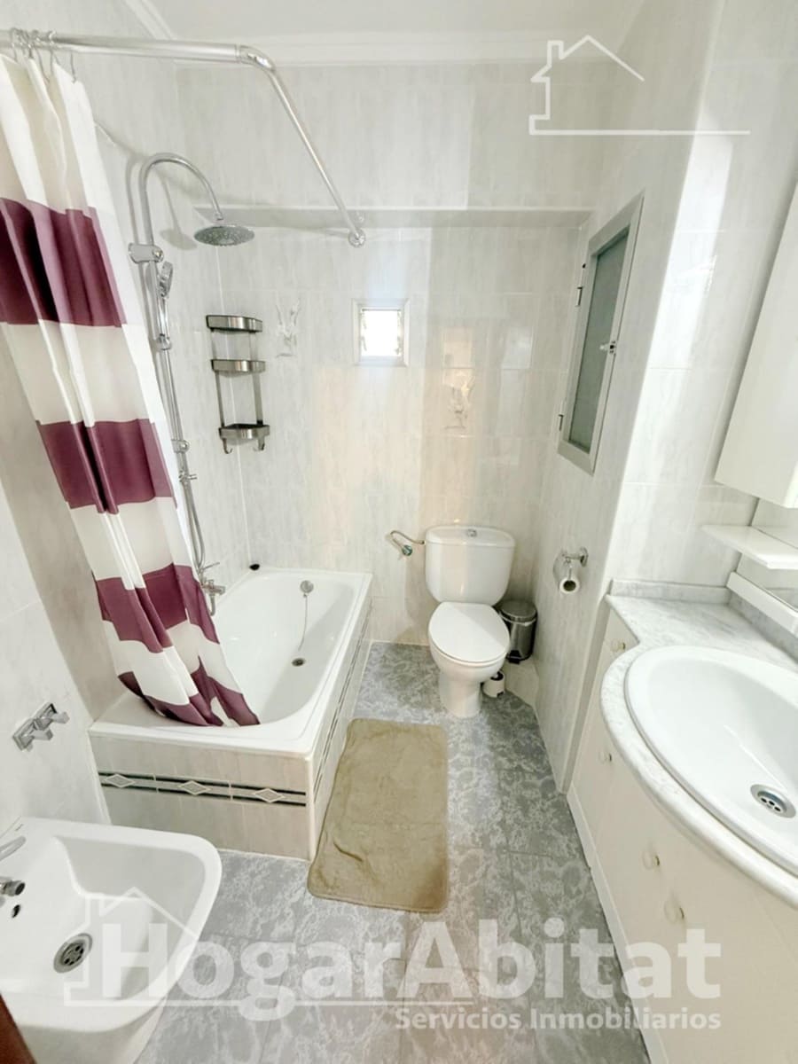 3 bedroom Flat for sale in Quart de Poblet - € 189,000 (Ref: 9611591)