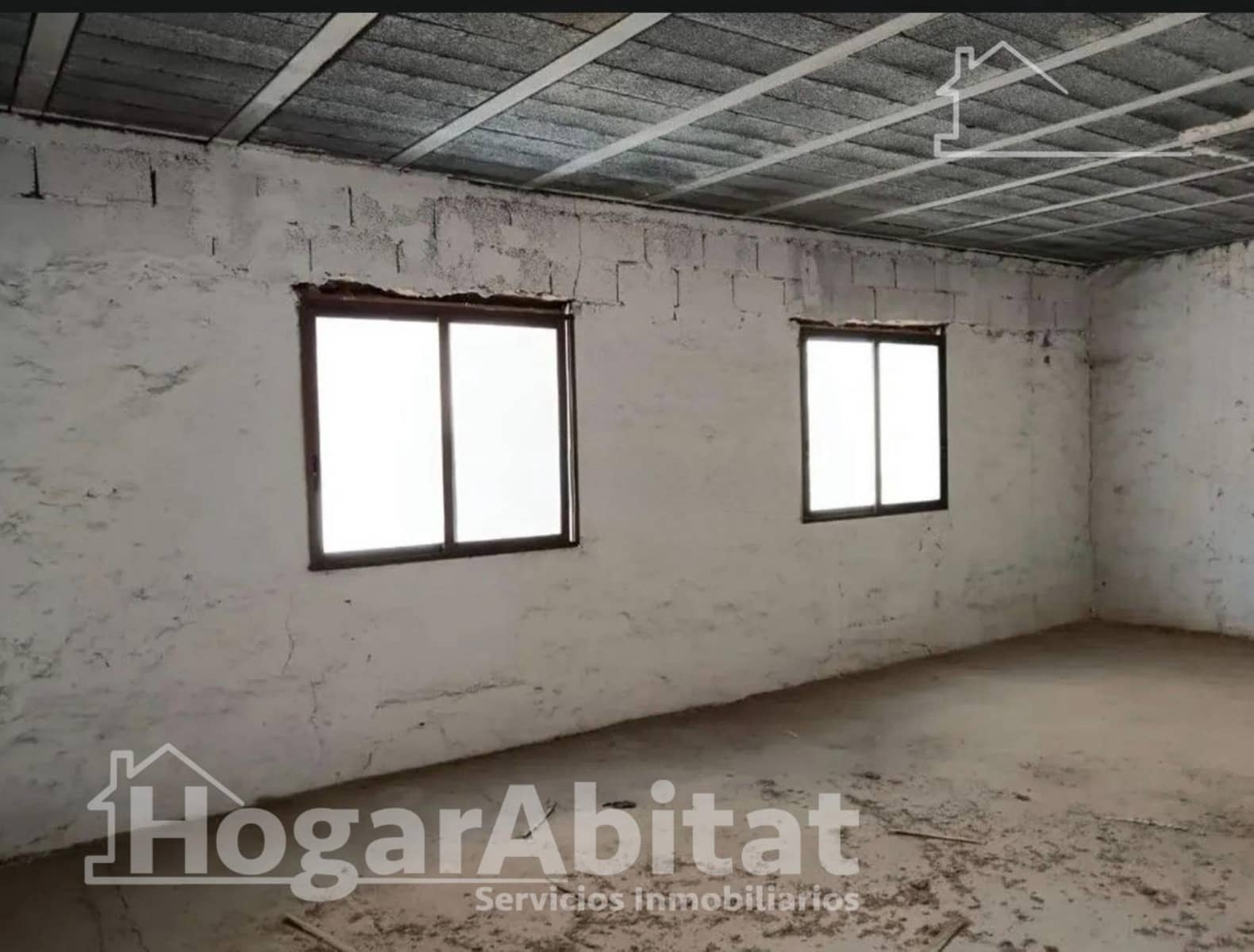 1 bedroom Townhouse for sale in Vilamarxant / Villamarchante - € 140,000 (Ref: 9611603)