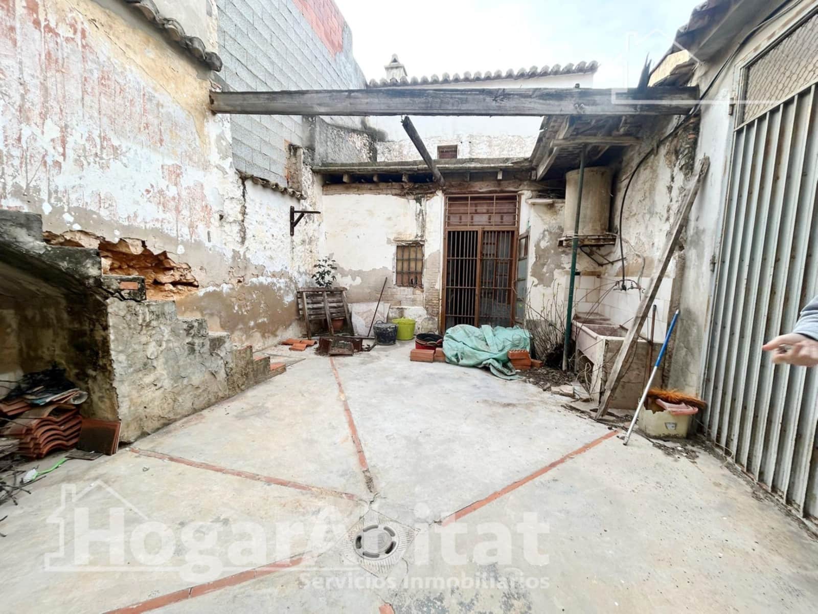 1 bedroom Townhouse for sale in Vilamarxant / Villamarchante - € 140,000 (Ref: 9611603)