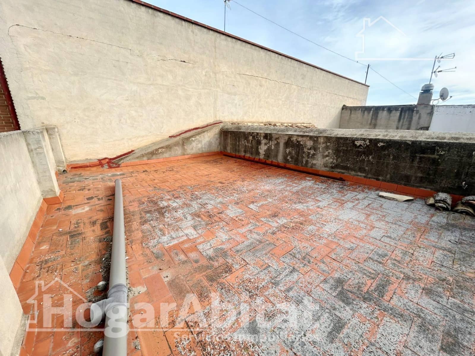 1 bedroom Townhouse for sale in Vilamarxant / Villamarchante - € 140,000 (Ref: 9611603)