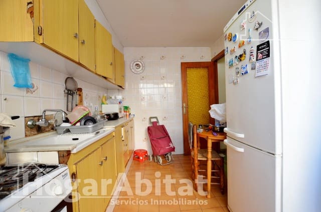 3 slaapkamer Flat te koop in Gandia - € 89.000 (Ref: 9615536)
