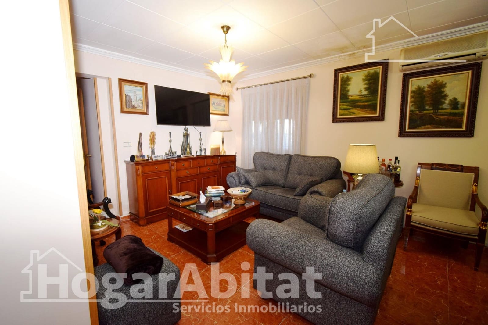 7 sypialnia Willa na sprzedaż w Turis z basenem garażem - 450 000 € (Ref: 9615547)