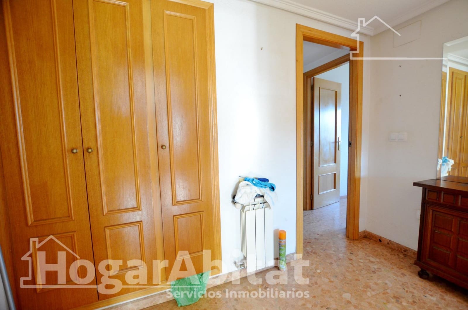 3 makuuhuone Asunto myytävänä paikassa Alicante kaupunki mukana uima-altaan 
autotalli - 370 000 € (Ref: 9615551)