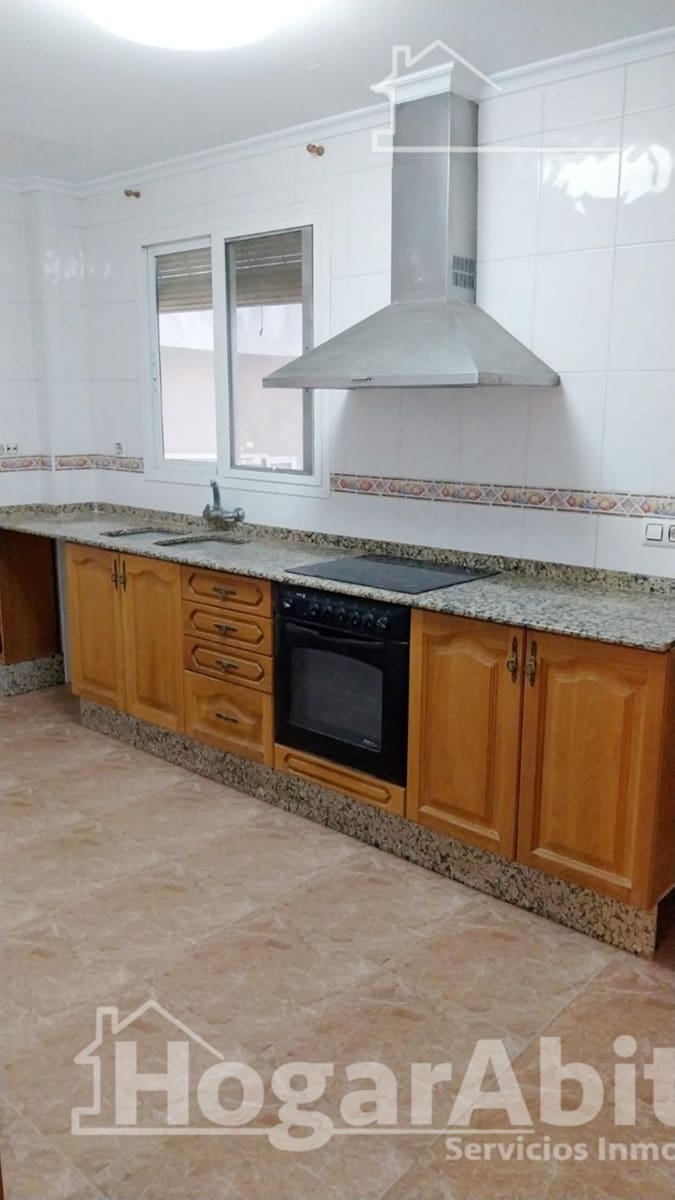 2 soveværelse Villa til salg i Benaguasil med garage - € 170.000 (Ref: 9615555)