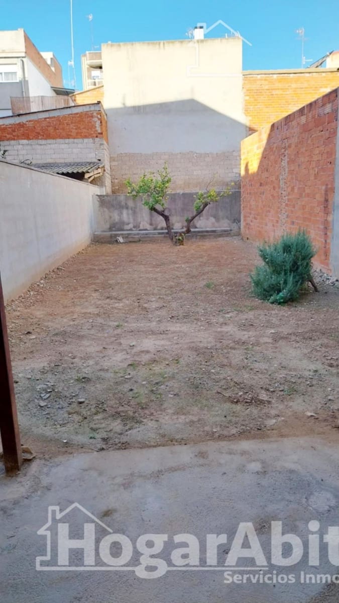 2 soveværelse Villa til salg i Benaguasil med garage - € 170.000 (Ref: 9615555)