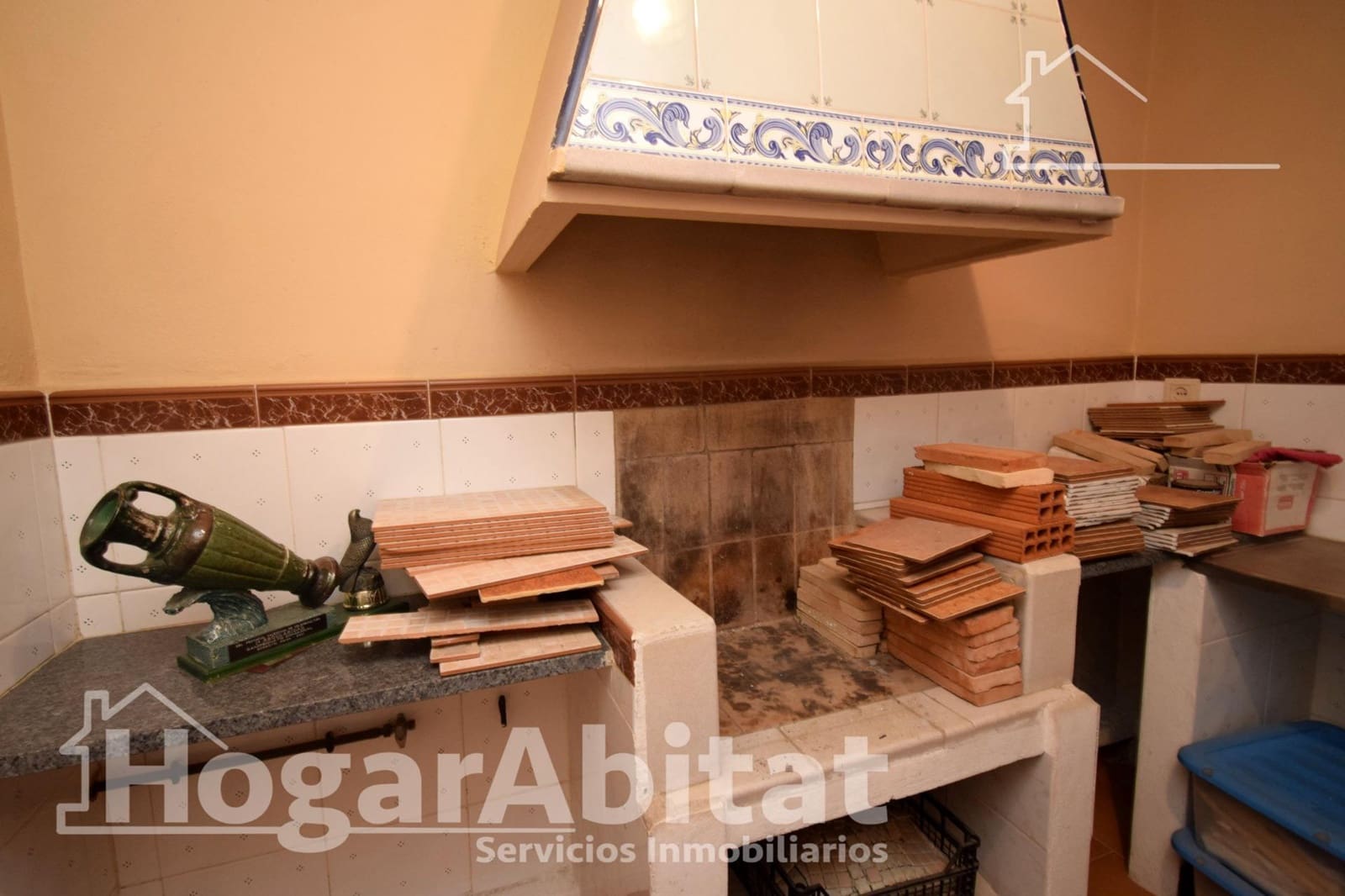 4 chambre Maison de Ville à vendre à Paterna avec garage - 350 000 € (Ref: 9615557)