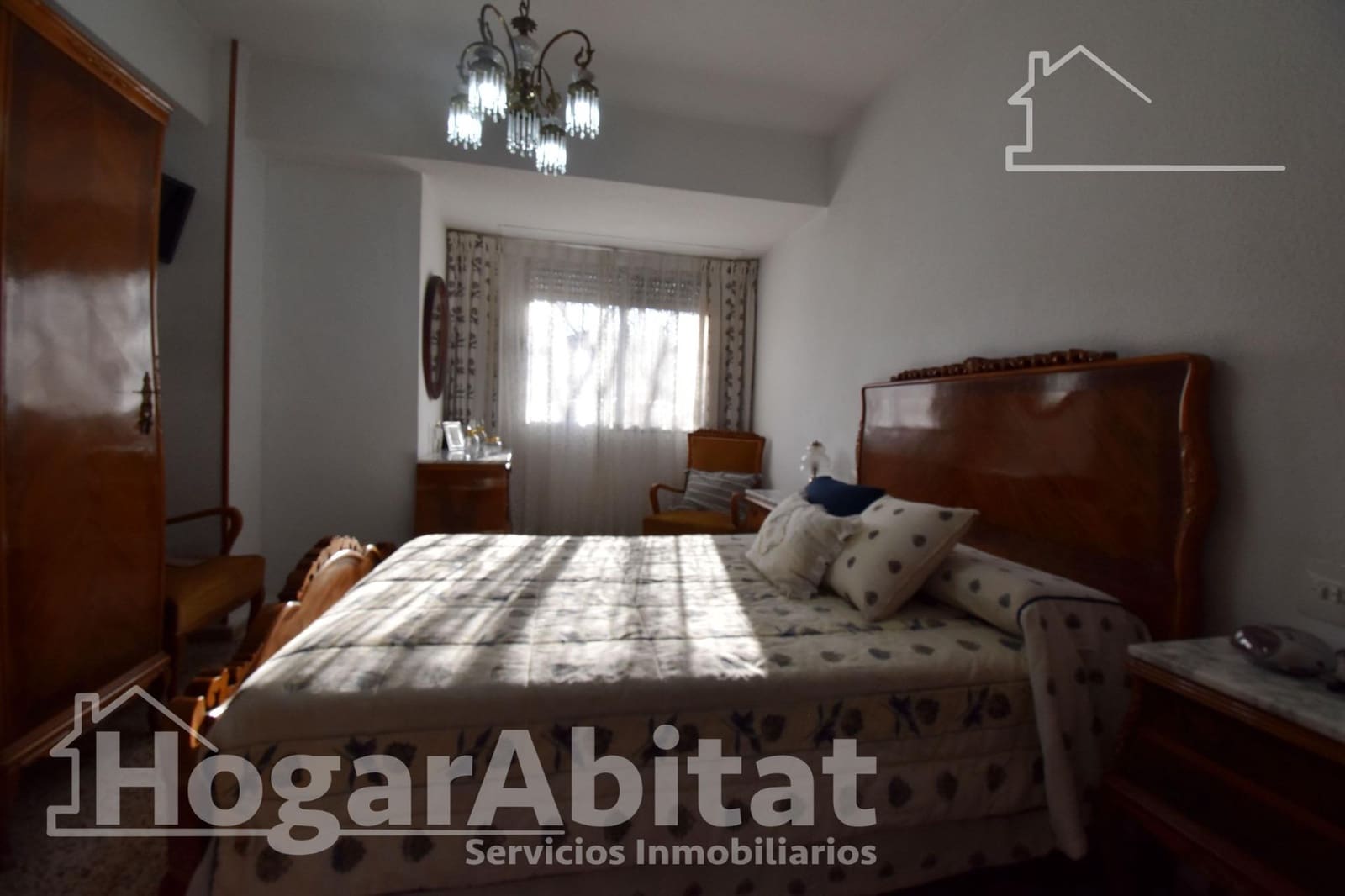 3 bedroom Flat for sale in Oliva - € 145,000 (Ref: 9619324)