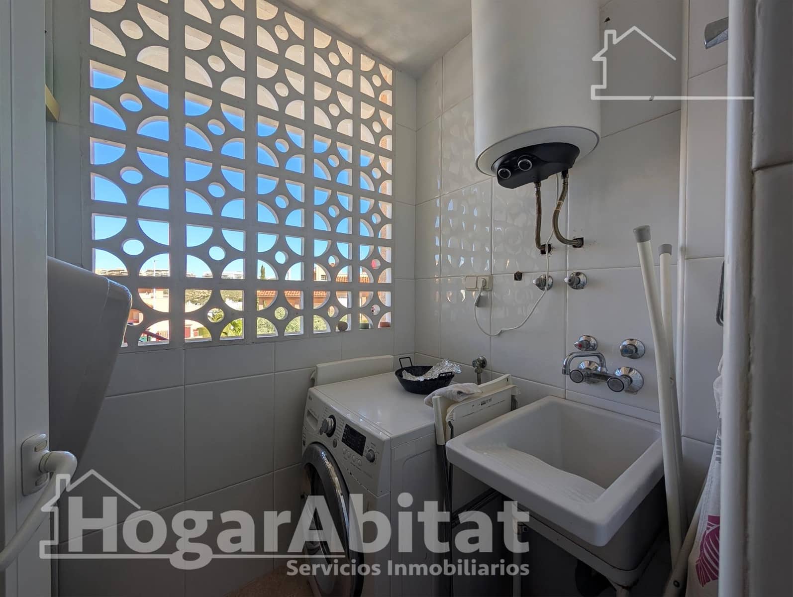 Piso de 2 habitaciones en Gran Alacant en venta con piscina garaje - 280.000 € (Ref: 9619326)