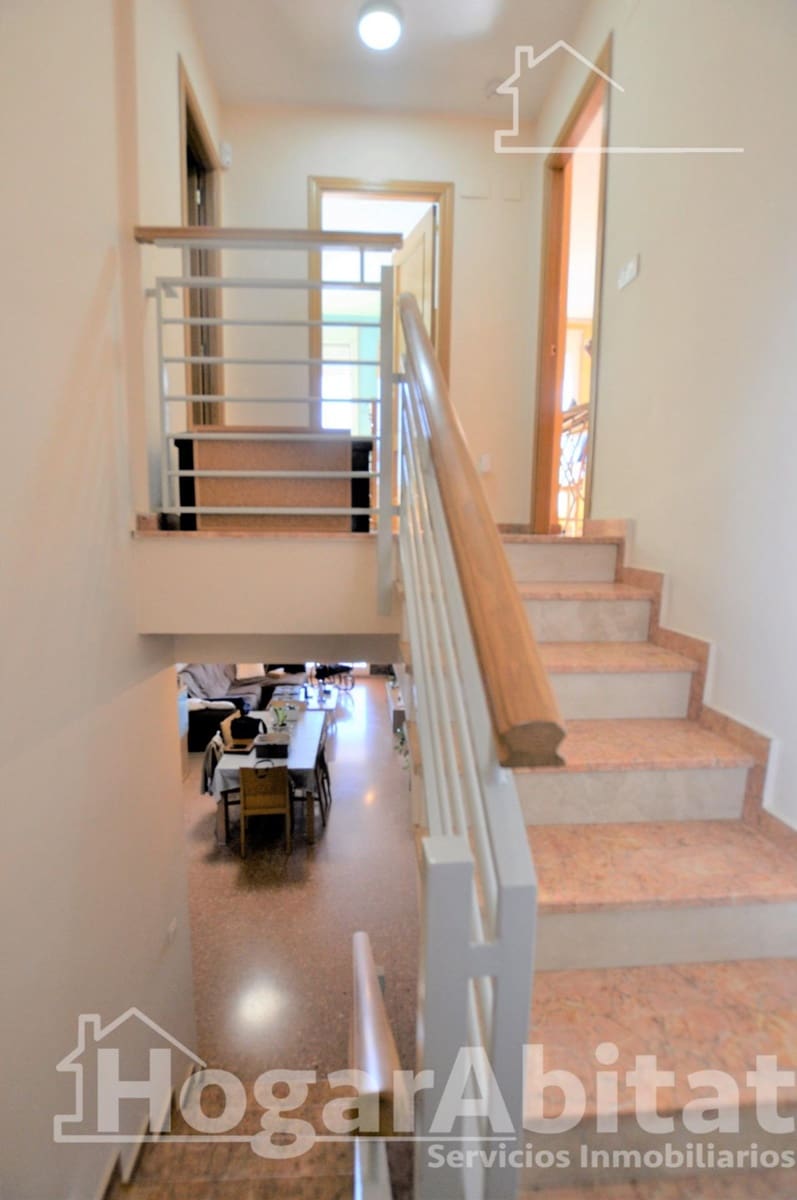 Ático de 4 habitaciones en Náquera en venta con piscina garaje - 280.000 € (Ref: 9619328)