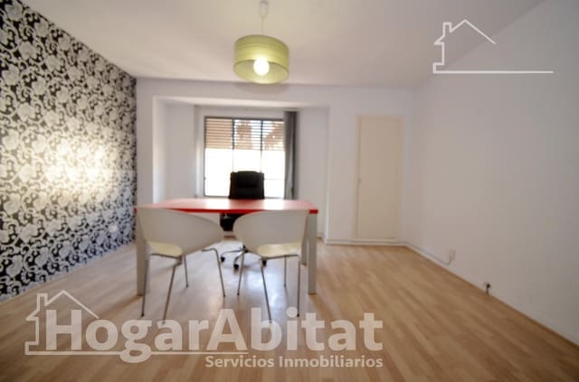 4 makuuhuone Asunto myytävänä paikassa Pego - 89 900 € (Ref: 9619329)