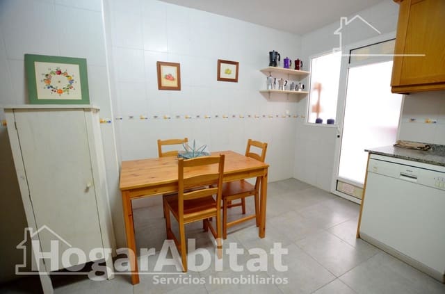 2 bedroom Flat for sale in Alicante / Alacant city with garage - € 219,900 (Ref: 9619330)