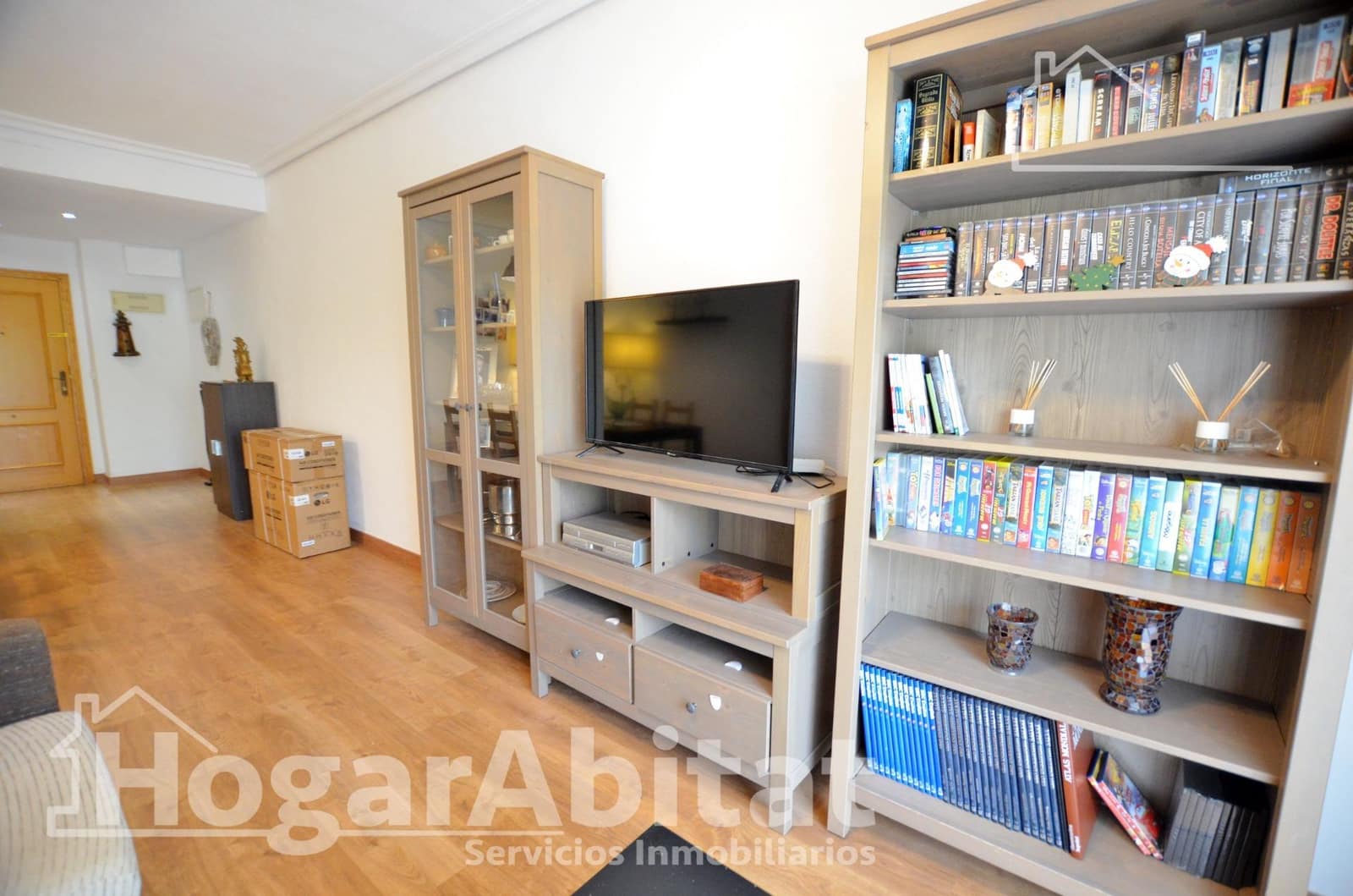 2 bedroom Flat for sale in Alicante / Alacant city with garage - € 219,900 (Ref: 9619330)