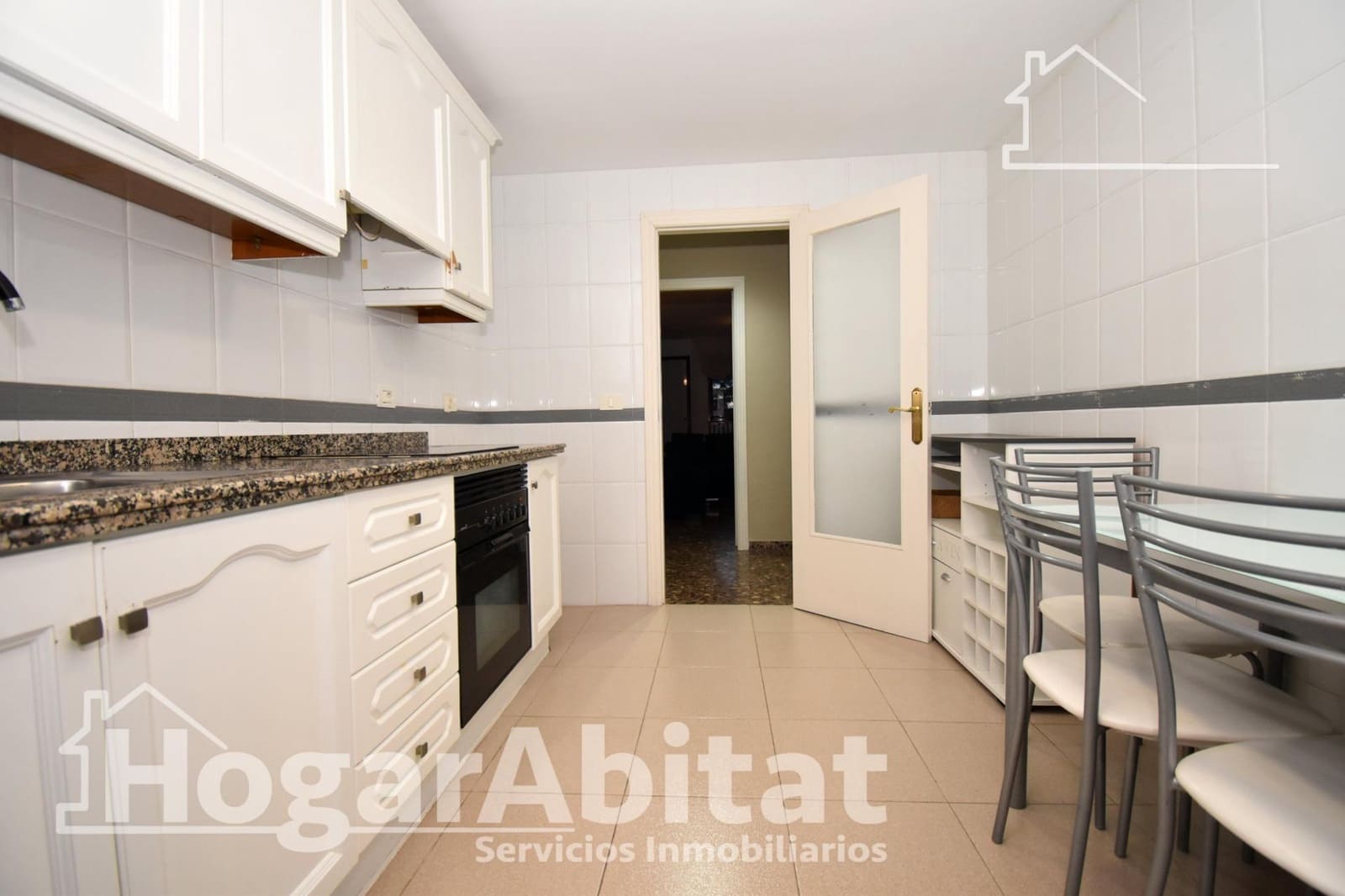 3 bedroom Flat for sale in Almassora / Almazora with garage - € 142,900 (Ref: 9619333)