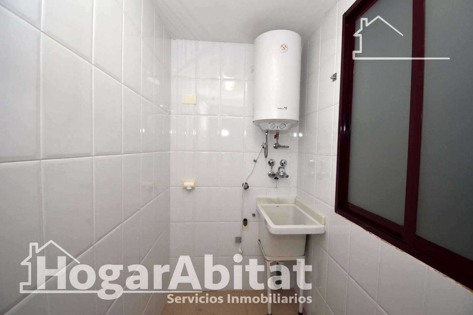 3 bedroom Flat for sale in Almassora / Almazora with garage - € 142,900 (Ref: 9619333)