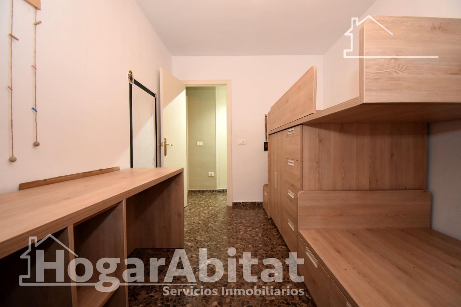 3 bedroom Flat for sale in Almassora / Almazora with garage - € 142,900 (Ref: 9619333)