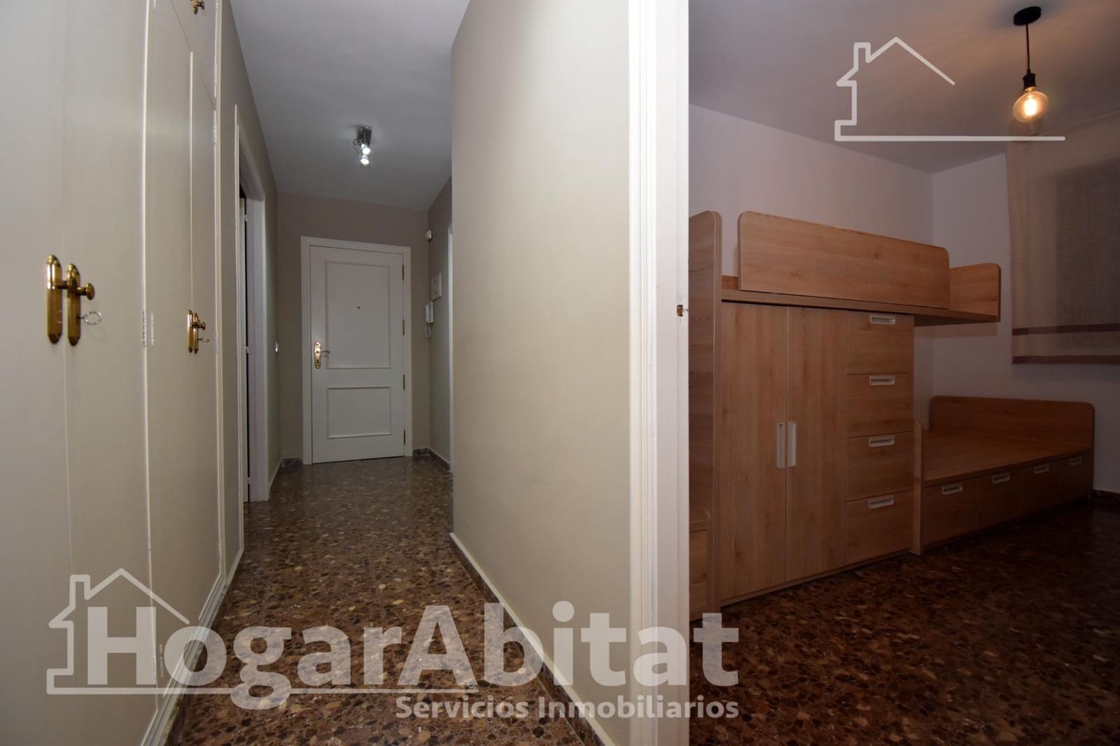 3 bedroom Flat for sale in Almassora / Almazora with garage - € 142,900 (Ref: 9619333)