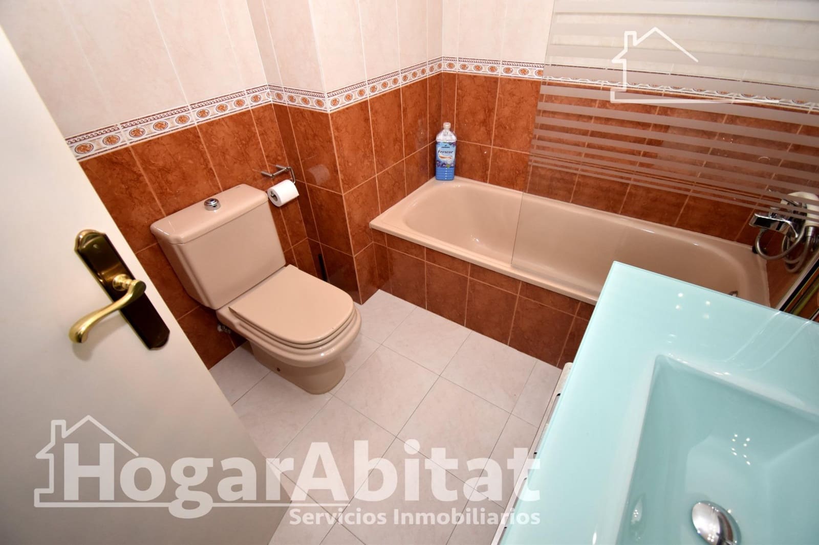 3 bedroom Flat for sale in Almassora / Almazora with garage - € 142,900 (Ref: 9619333)