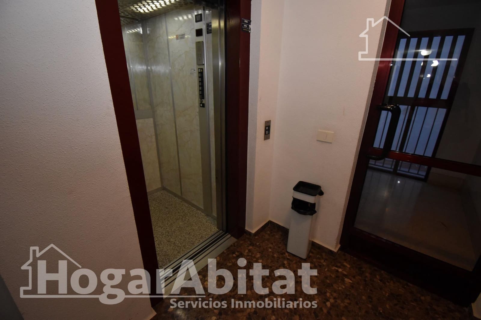 3 bedroom Flat for sale in Almassora / Almazora with garage - € 142,900 (Ref: 9619333)
